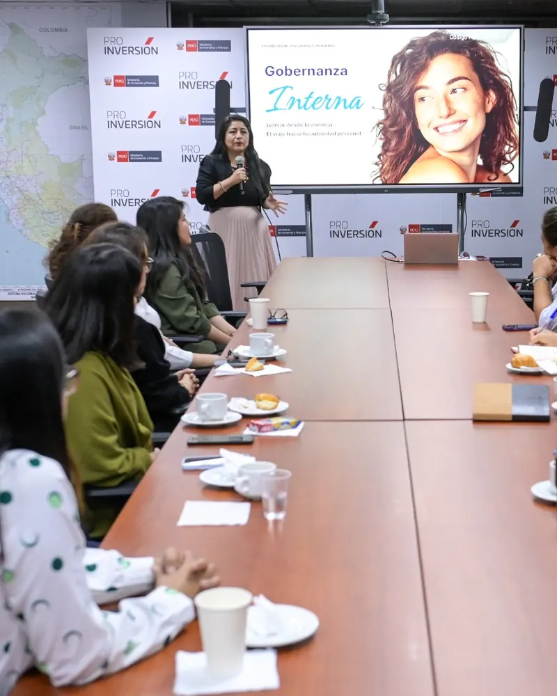 Angie Garrido, Habitar(Ser): Charla con equipos